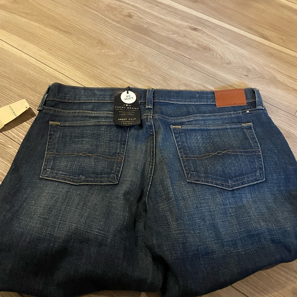 Jeans - Picture 7 of 8